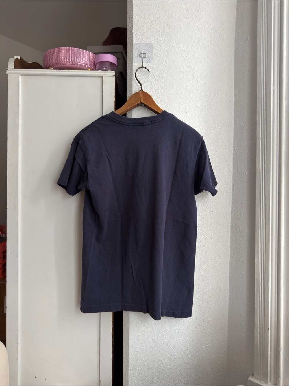 Vintage 90s Guess? logo American Quality eagle 100% cotton USA made navy t-shirt - Picture 2 of 8